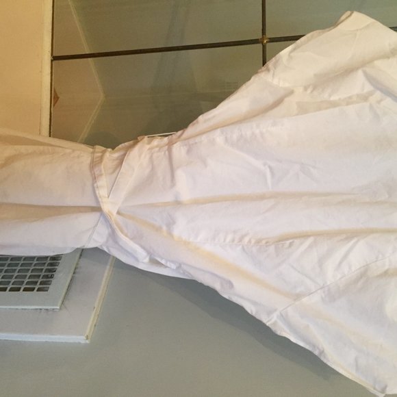 Banana Republic Short Sleeved Wrap Blouse - Picture 3 of 3